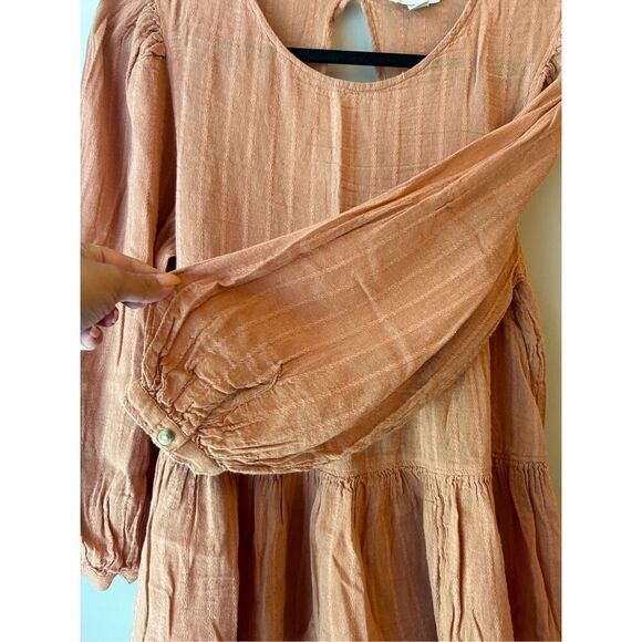 American Eagle Boho Tiered Blouse size S Balloon sleeves keyhole back - Picture 8 of 8